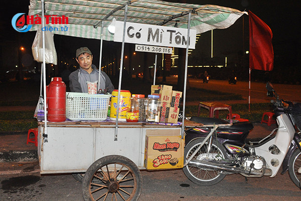trang dem canh quat trong dao trong gia ret
