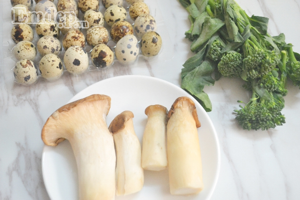 canh nam rau cu thanh dam du chat am bung ngay dong