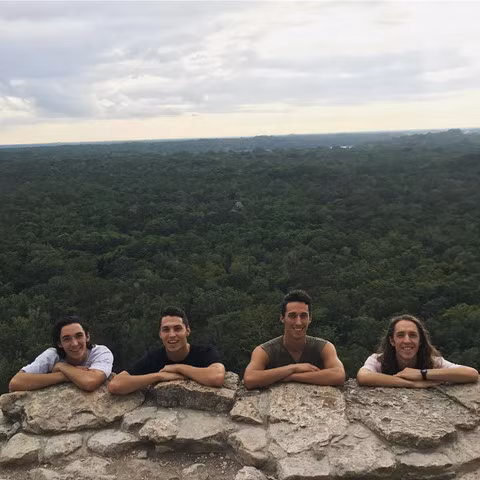 dieu nhay lo co cua 4 anh em thach thuc nhieu ban tre