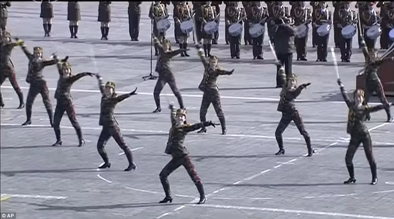 vi sao le dieu binh nam nay cua trieu tien quy mo nho va lang hon