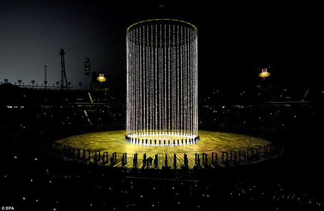 xem lai anh le khai mac day mau sac cua olympic pyeongchang 2018