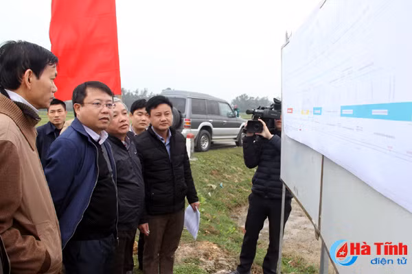 day nhanh tien do gpmb du an nang cap quoc lo 15b