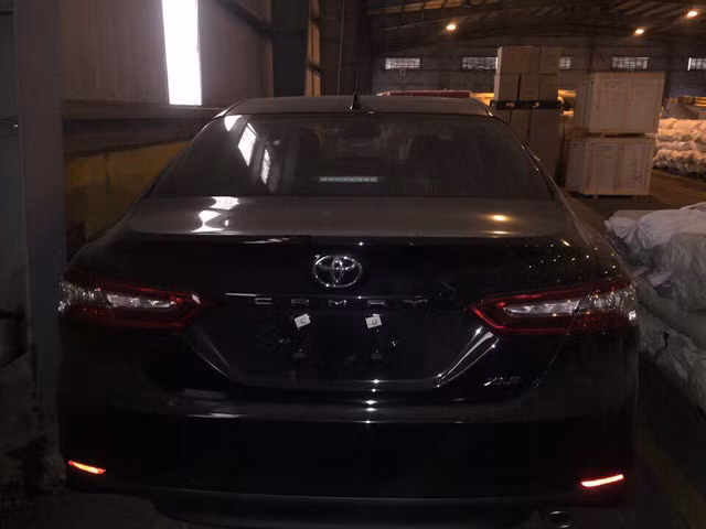 toyota camry 2018 dau tien xuat hien tai viet nam