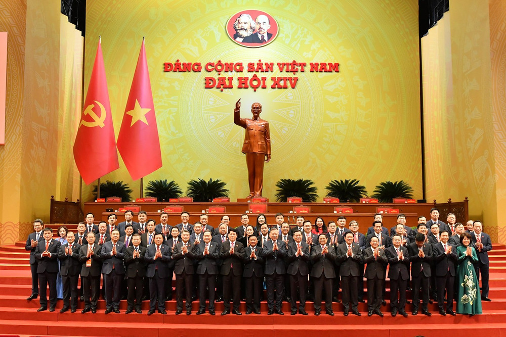 Các đại biểu đoàn Các cơ quan Đảng Trung ương chụp ảnh cùng Lãnh đạo Đảng, Nhà nước.