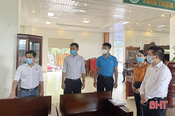 Chủ doanh nghiệp tham gia chương trình bình chọn “Doanh nhân trẻ khởi nghiệp xuất sắc toàn quốc”