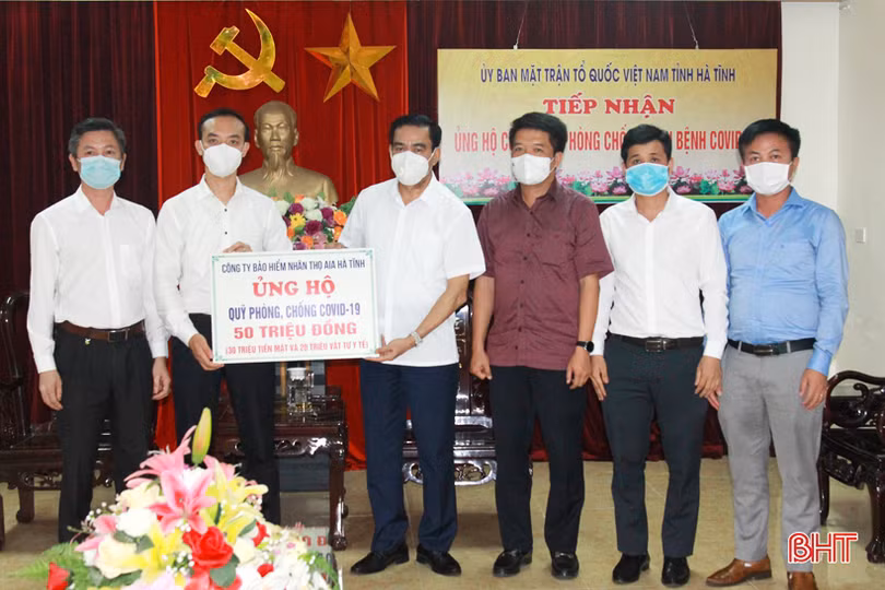 Các đơn vị, doanh nghiệp ủng hộ Hà Tĩnh gần 1,9 tỷ đồng phòng chống dịch