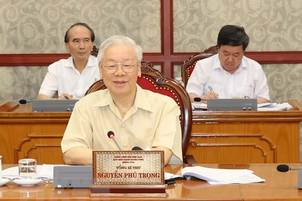 Bộ Chính trị đồng ý hỗ trợ người lao động và người sử dụng lao động ảnh hưởng Covid-19