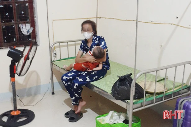 Vũ Quang cách ly tập trung 7 F1 liên quan đến ca bệnh ở Nghệ An