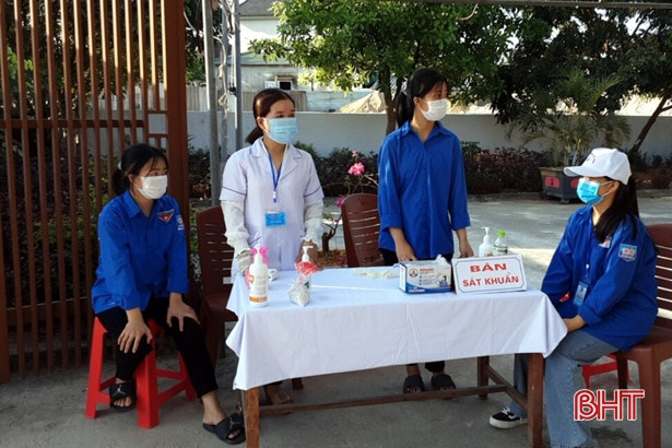 Phong tỏa quán cơm ở huyện Kỳ Anh liên quan đến lái xe Quảng Ngãi mắc Covid-19