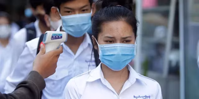 Campuchia hoàn thành tiêm vaccine COVID-19 tại thủ đô Phnom Penh