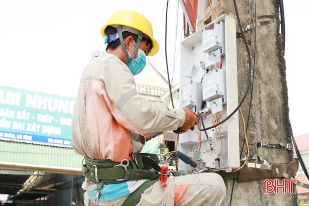 Điện lực Nghi Xuân đã thay thế hơn 20.000 công tơ điện tử