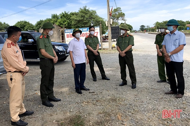 3 F1 tại Hà Tĩnh liên quan đến ca mắc Covid-19 ở Quảng Ngãi âm tính lần 1 với SARS-CoV-2