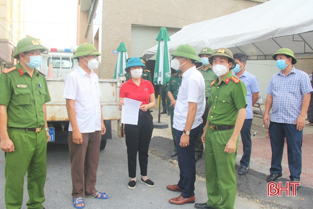 Thu hẹp vùng cách ly y tế tại thị trấn Thạch Hà