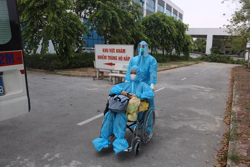 Nữ công nhân Bắc Giang tổn thương phổi nghiêm trọng, thoát chết COVID-19 hi hữu