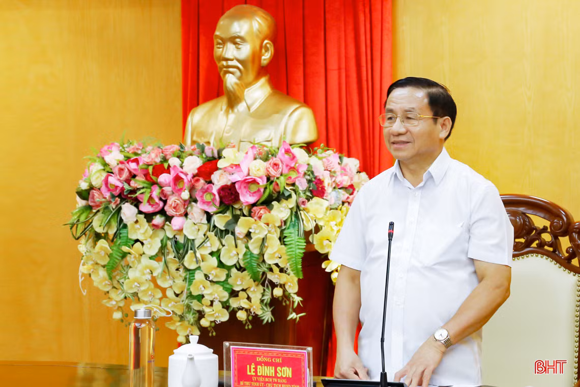 Bí thư Tỉnh ủy: Lộc Hà cần khẳng định tiềm năng phát triển kinh tế biển