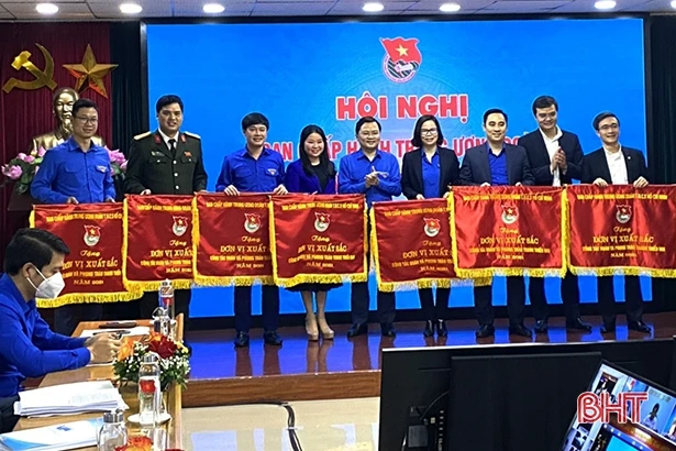 Tỉnh đoàn Hà Tĩnh xếp tốp đầu tổ chức đoàn xuất sắc cả nước