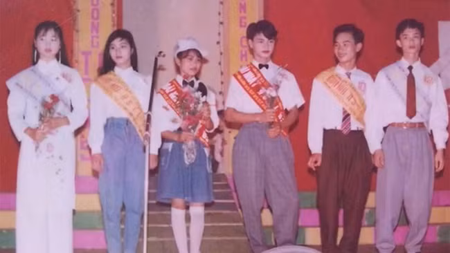 Loạt ảnh thời thanh xuân của dàn nghệ sĩ Gặp nhau cuối năm