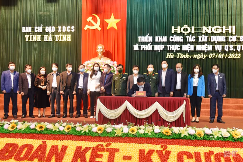 Xây dựng cơ sở vững mạnh, thực hiện tốt nhiệm vụ quân sự - quốc phòng trên địa bàn Hà Tĩnh