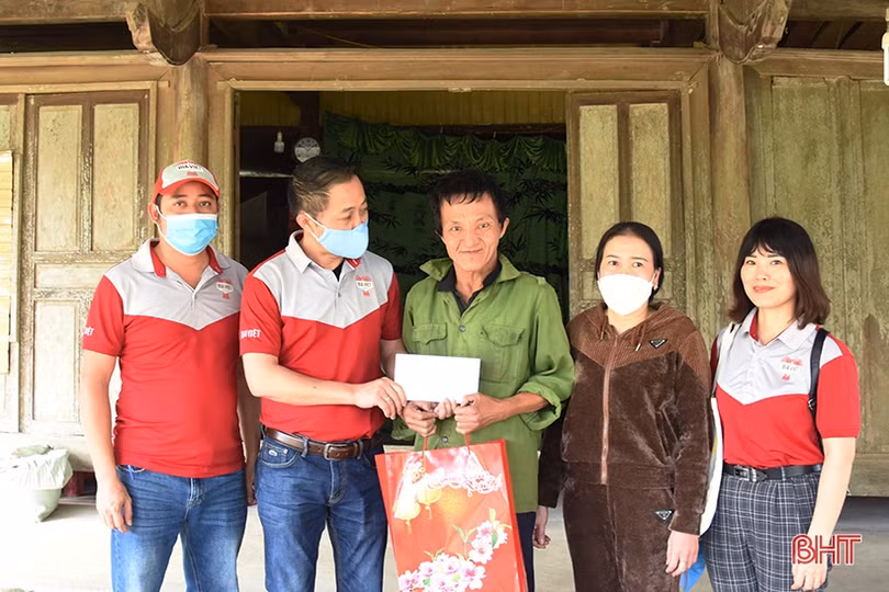 “Mùa xuân ấm áp” của Heineken Việt Nam đến với người nghèo Hà Tĩnh