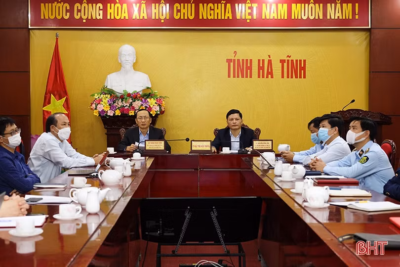 Nâng cao hiệu quả công tác kiểm tra, kiểm soát thị trường, chống buôn lậu, gian lận thương mại