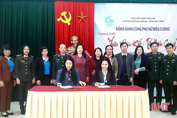 Xây nhà, trao quà cho phụ nữ khó khăn vùng biên Hà Tĩnh