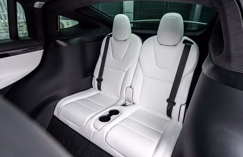 Tesla Model X Performance - SUV chạy điện giá gần 8 tỷ đồng