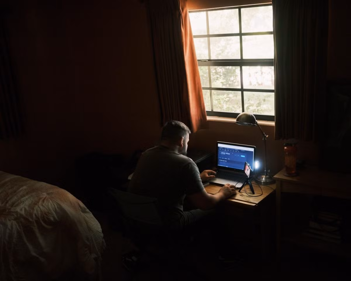 Kinh tế thế giới 2021 qua ảnh