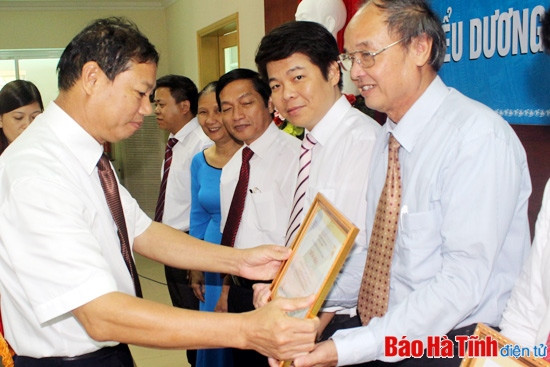 Tạo không khí thi đua rộng khắp trong Trường Chính trị Trần Phú ảnh 4