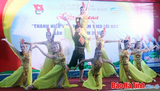 Tuyên dương 17 thanh niên tiên tiến khu vực miền Trung - Tây Nguyên ảnh 3