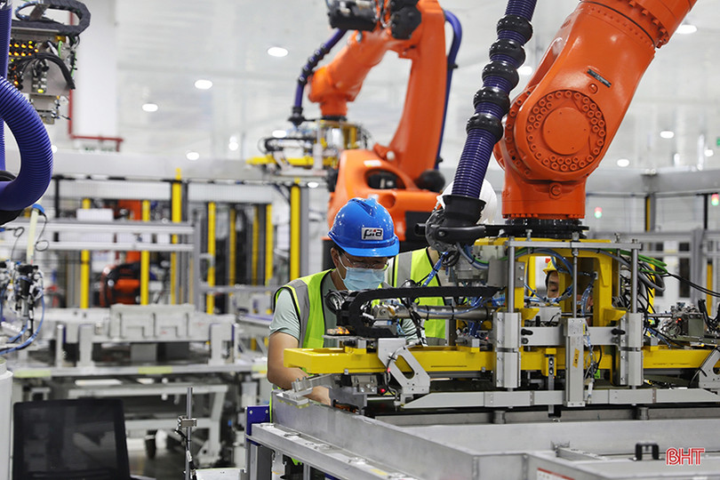 Ngành tài chính quyết tâm cao vì mục tiêu tăng trưởng kinh tế năm 2023 ảnh 6 Ngành tài chính quyết tâm cao vì mục tiêu tăng trưởng kinh tế năm 2023