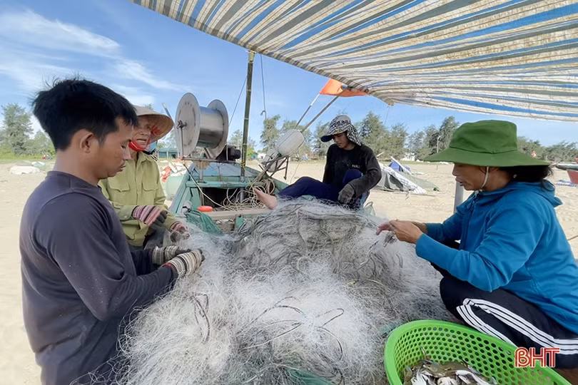 Những câu chuyện đời của ngư dân miền biển Nghi Xuân