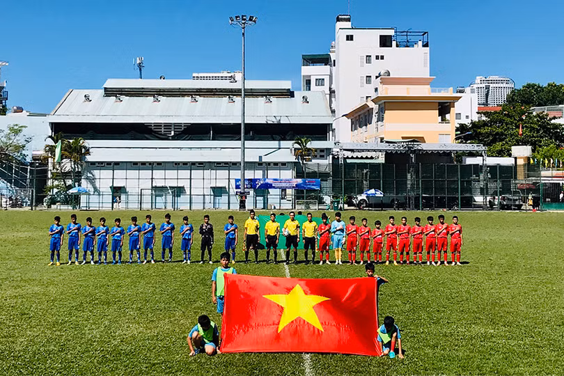 U13 Hồng Lĩnh Hà Tĩnh “giành vé” vào vòng tứ kết toàn quốc