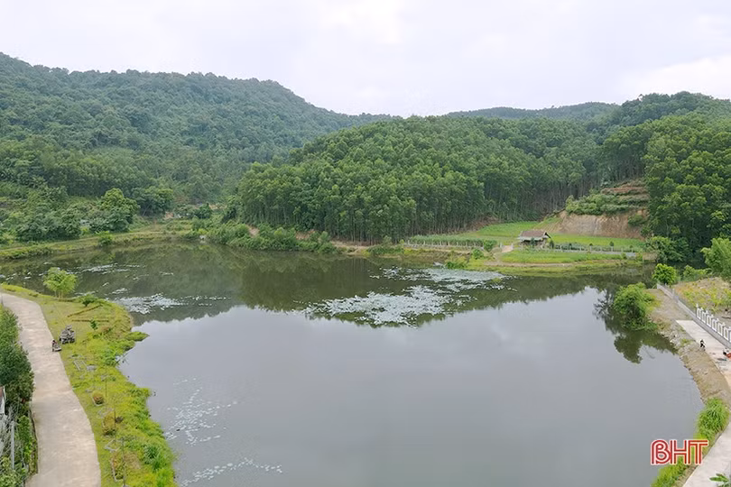 Biến ao tù nước đọng thành hồ điều hòa xanh mát ở Hà Tĩnh