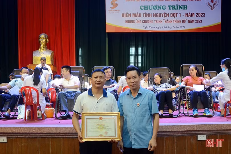 Nghi Xuân tiếp nhận 269 đơn vị máu tình nguyện
