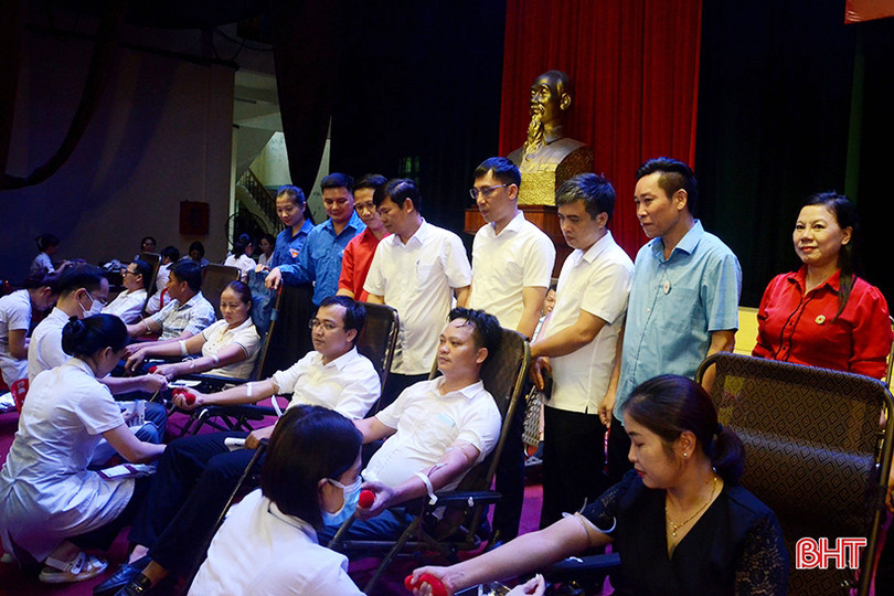 Nghi Xuân tiếp nhận 269 đơn vị máu tình nguyện