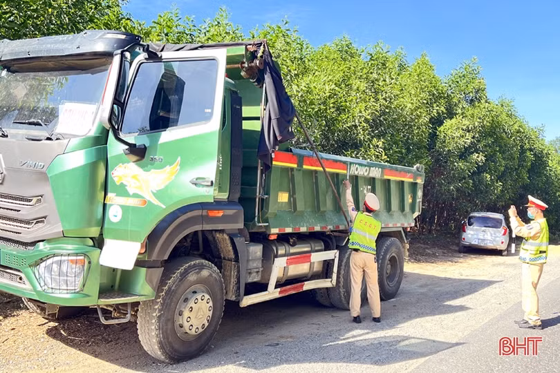 Công an huyện Kỳ Anh xử phạt 667 trường hợp vi phạm trật tự ATGT