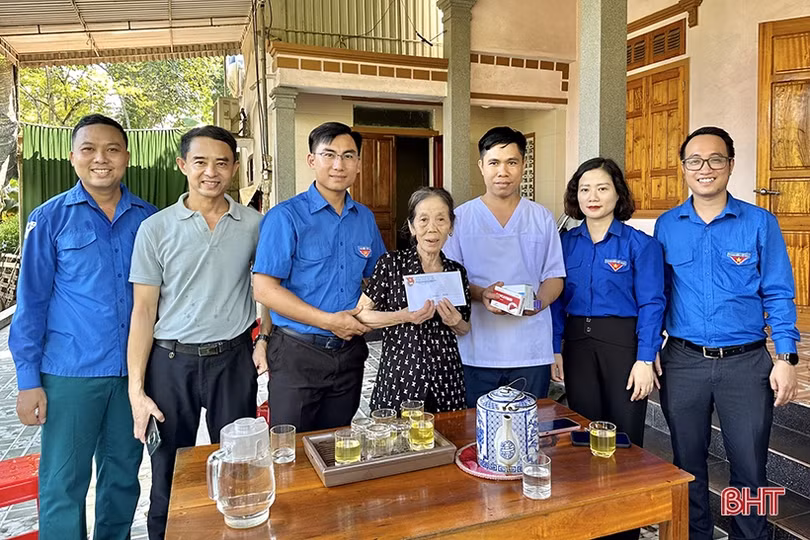 Tuổi trẻ Hà Tĩnh tri ân lực lượng thanh niên xung phong