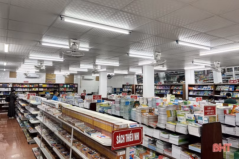 Đảm bảo cung ứng đủ sách giáo khoa cho thị trường Hà Tĩnh