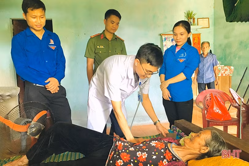 Tuổi trẻ Hà Tĩnh tri ân lực lượng thanh niên xung phong