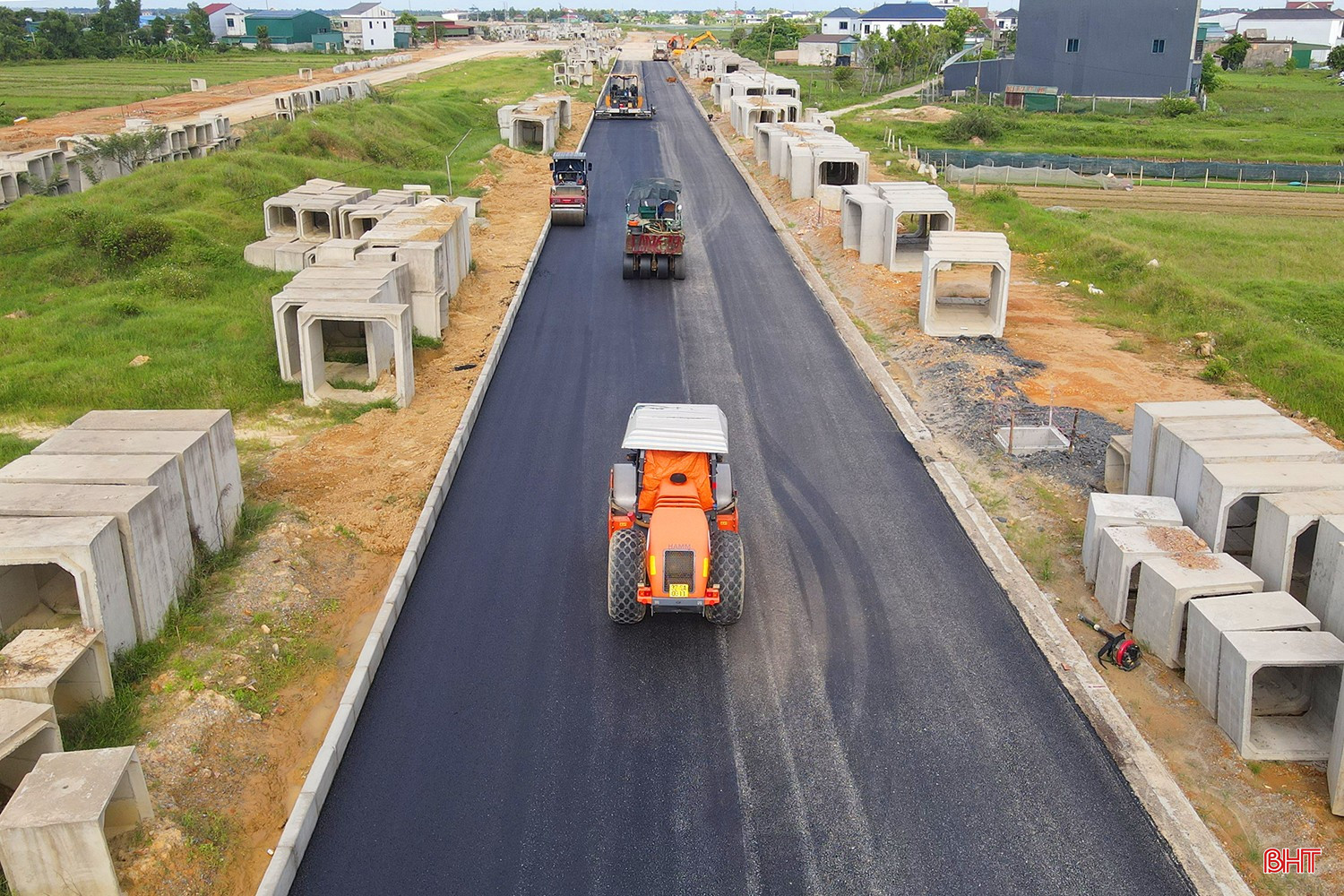 bqbht_br_cong-truong-ngay-le-2-9-3ch.jpg