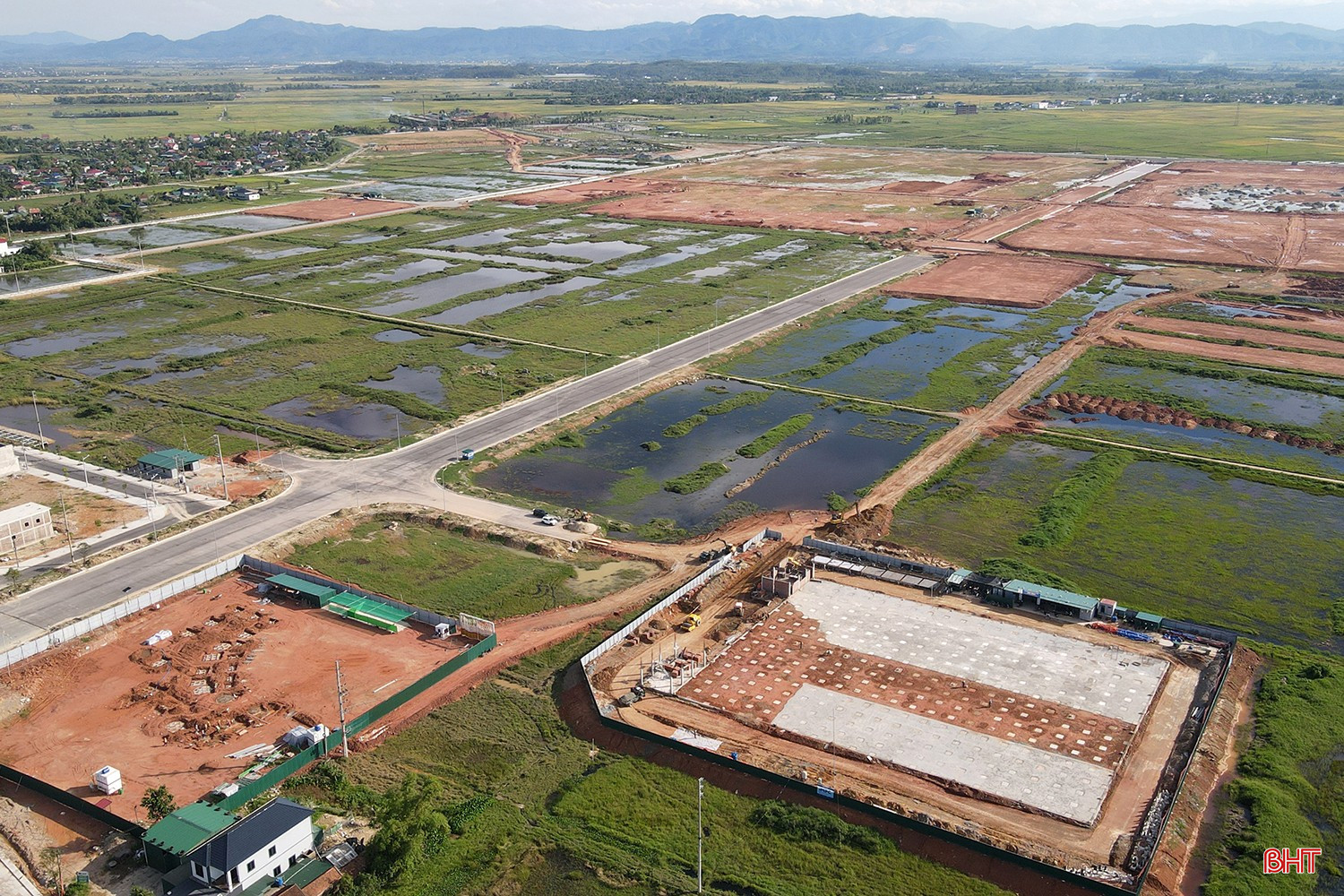bqbht_br_cong-truong-ngay-le-2-9-2ac.jpg