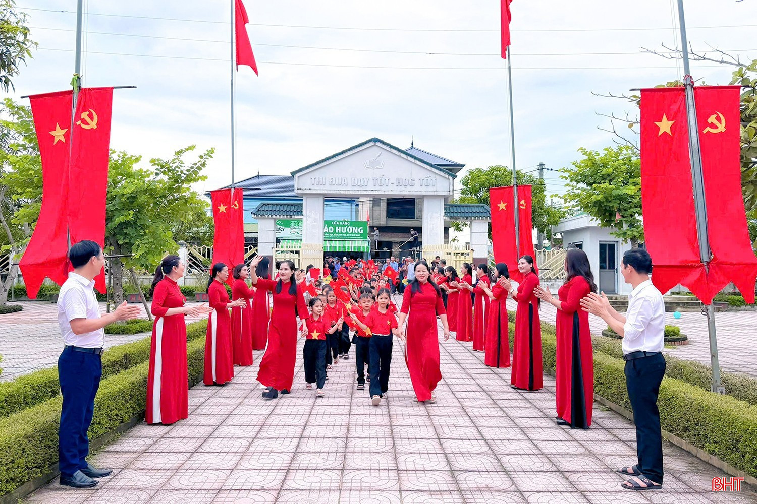 bqbht_br_hoc-sinh-khai-giang.jpg