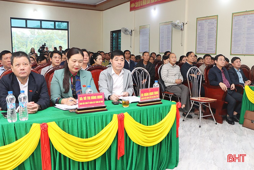 Đại biểu tham dự hội nghị.