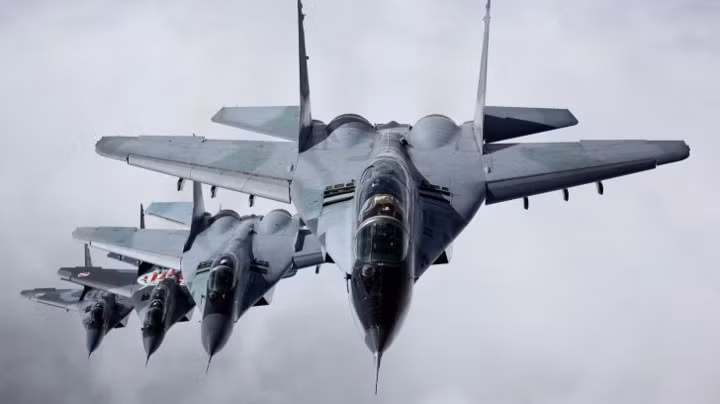 tiem kich mig 29 sat thu can chien huyen thoai cua khong quan nga