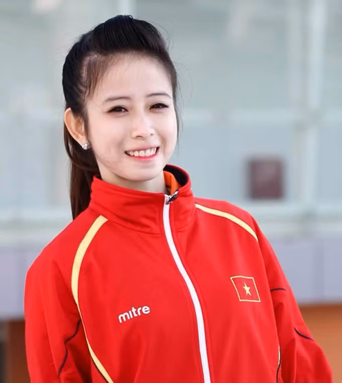 hot girl taekwondo rinh vang cho doan viet nam