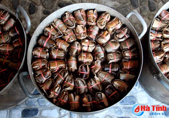 Về Đức Thọ thăm làng bánh gai nức tiếng