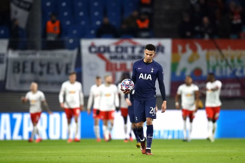 Vòng 1/8 Champions League: Tottenham, Valencia cúi đầu rời cuộc chơi