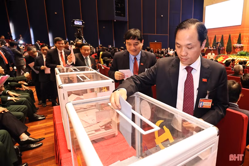 Toàn cảnh Đại hội đại biểu toàn quốc lần thứ XIII của Đảng