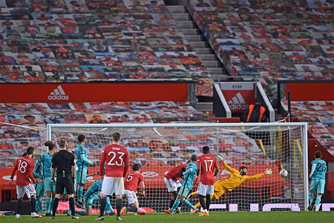 Kết quả MU 3-2 Liverpool: Rashford, Bruno tỏa sáng giúp Quỷ đỏ lội ngược dòng