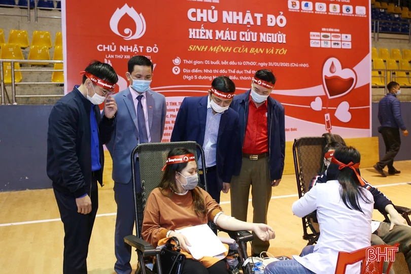 “Chủ nhật đỏ” lần thứ XIII tại Hà Tĩnh thu về 486 đơn vị máu